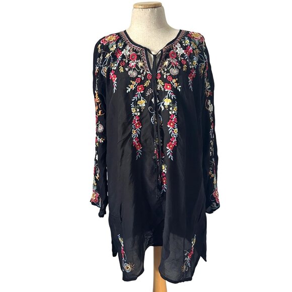 Johnny Was Womens Large Autumn Bloom Black Embroidered Floral Tunic Top - Picture 15 of 15